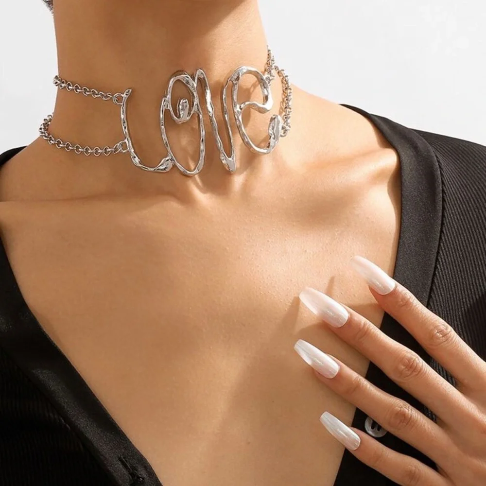 Love Letter Necklace, Metal Texture, Hip Hop Creative Pendant Necklace - Picture 3 of 4